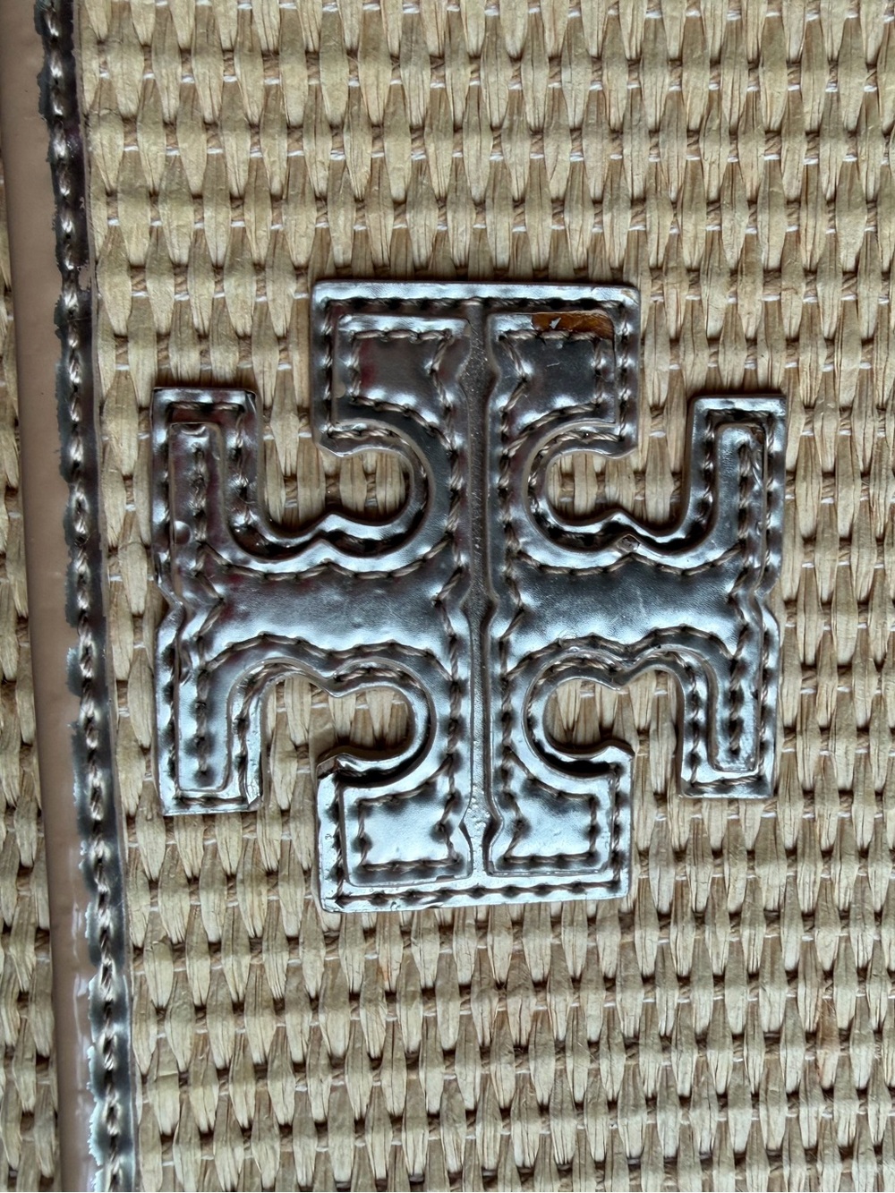 Tory Burch Natural Woven Clutch/Crossbody with Metallic Gold Logo - Picture 10 of 10